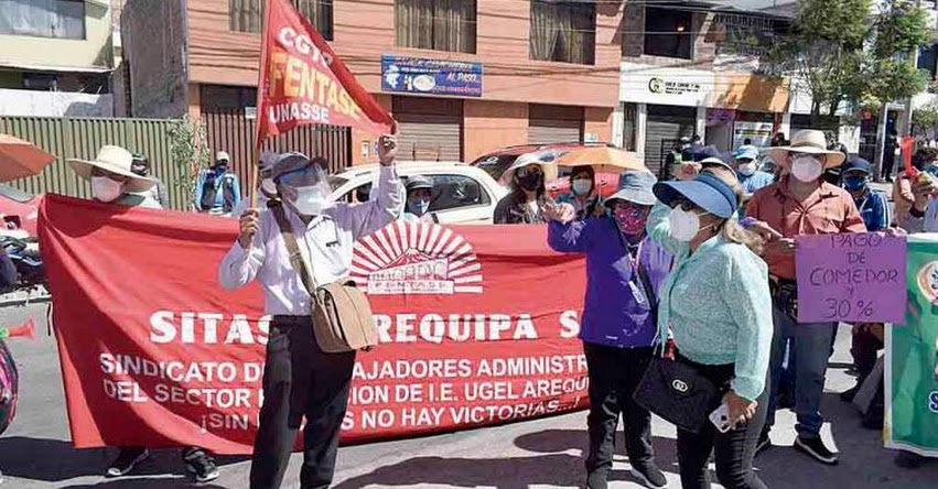 Docentes y administradores de Arequipa con temor a recortes de personal en Educación
